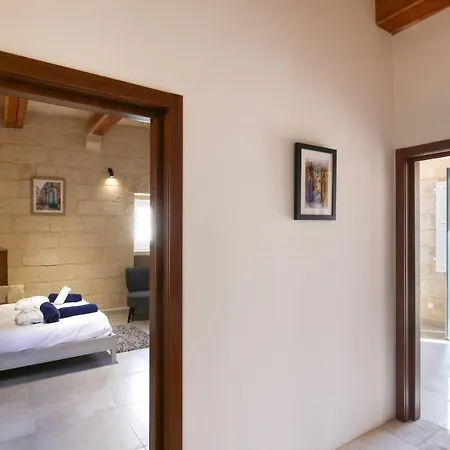 Farmhouse With Pool And Cave Villa Rabat