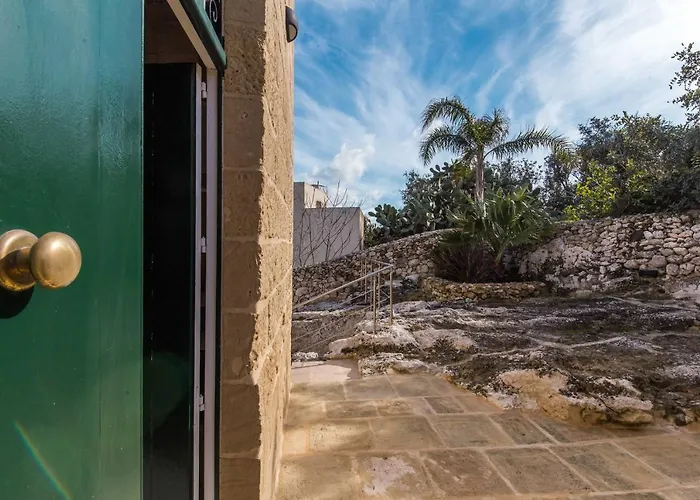 Farmhouse With Pool And Cave Villa Rabat