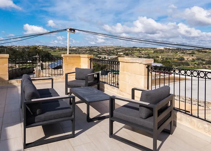 Villa Farmhouse With Pool And Cave *